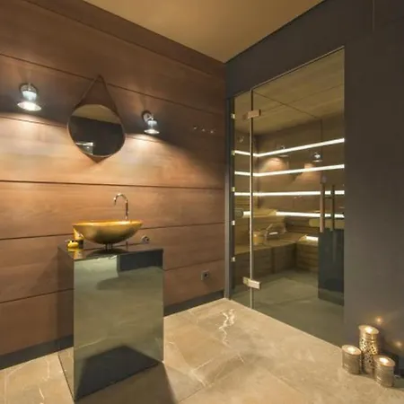 Patra Chalet